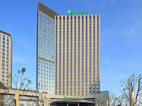  南通绿洲国际假日酒店